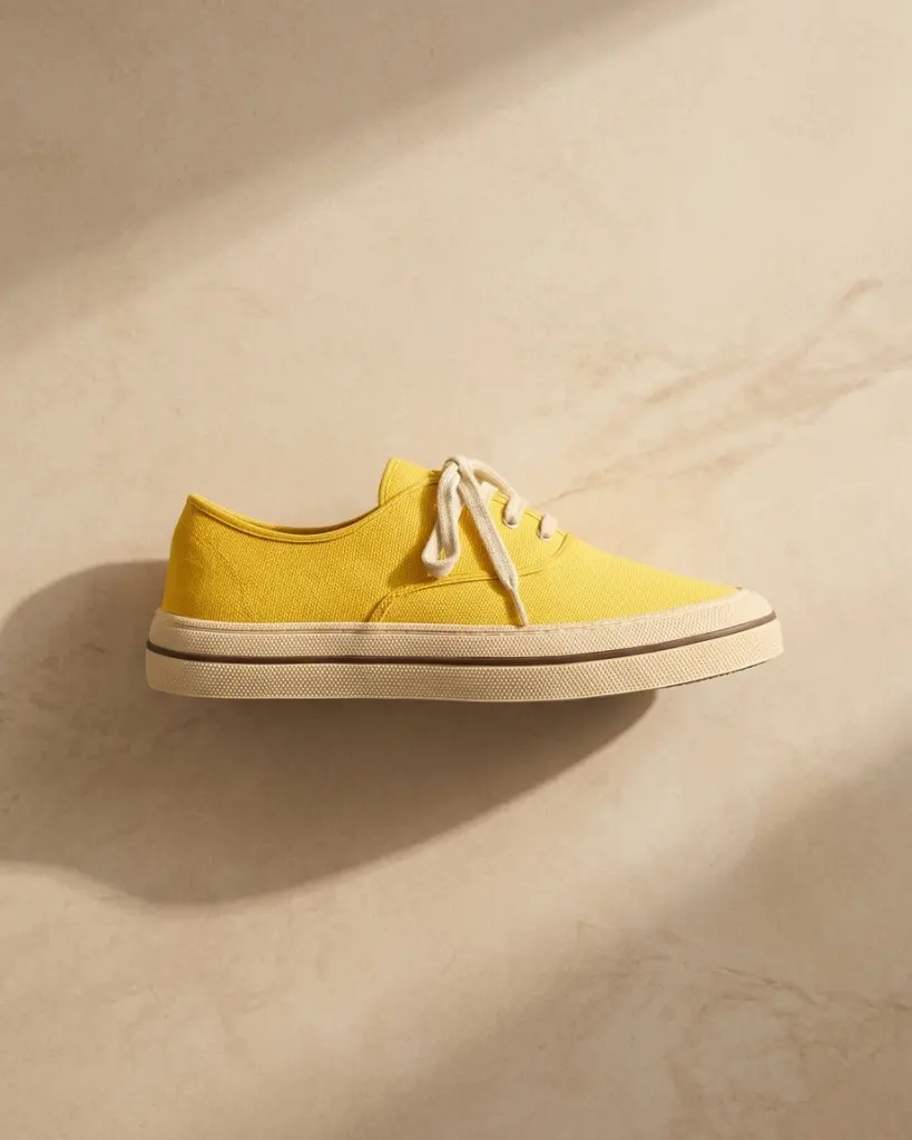 yellowboardshoes_photoshoot_image_4_5_0613.webp