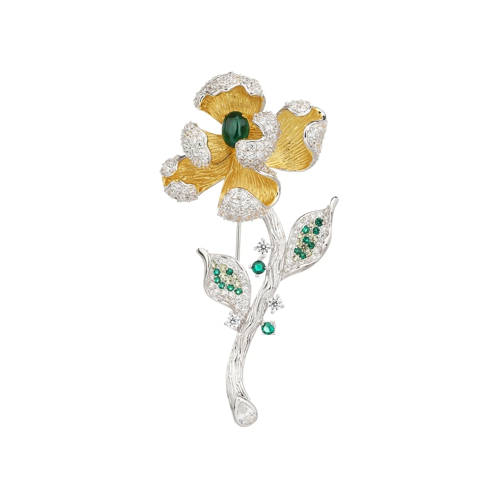 Queen Shell Brooch